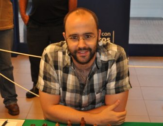 Herminio Herraiz finaliza 9º e imbatido