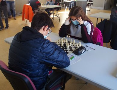 Ana González (dcha) vs Rafael Santana